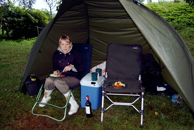 Camping plats krok upp bly